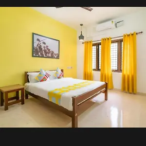  Apartment Tharayil India