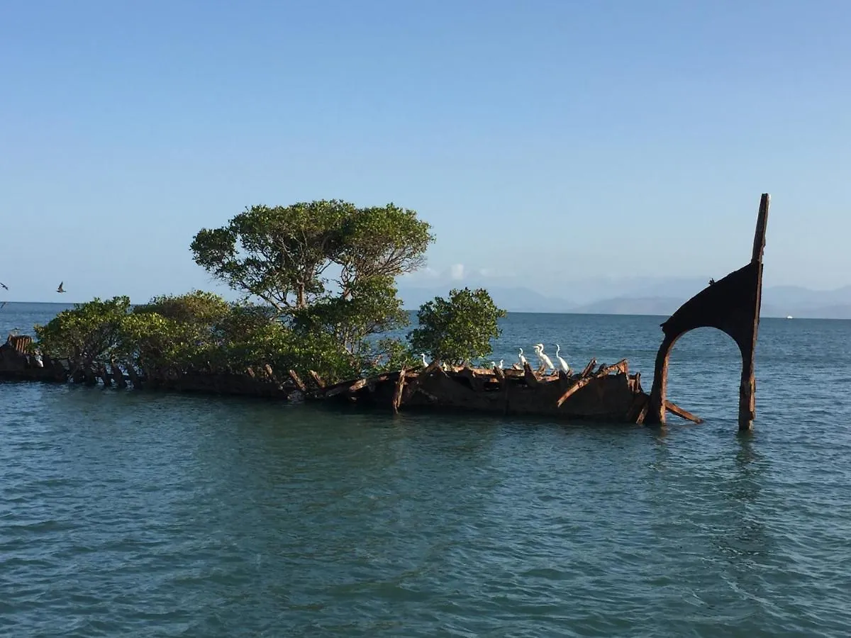 Shambhala Retreat Magnetic Island Cottages Nelly Bay 0*,